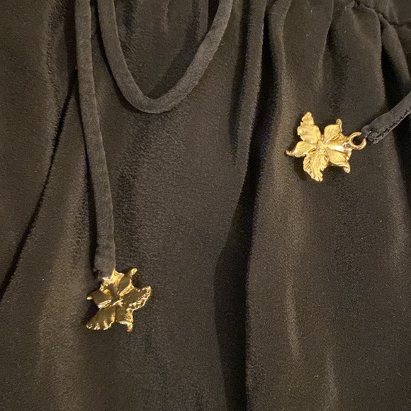 Zimmermann Silk Elegant Black Dress with pockets. Size 4 . Missing white flower - Picture 6 of 14